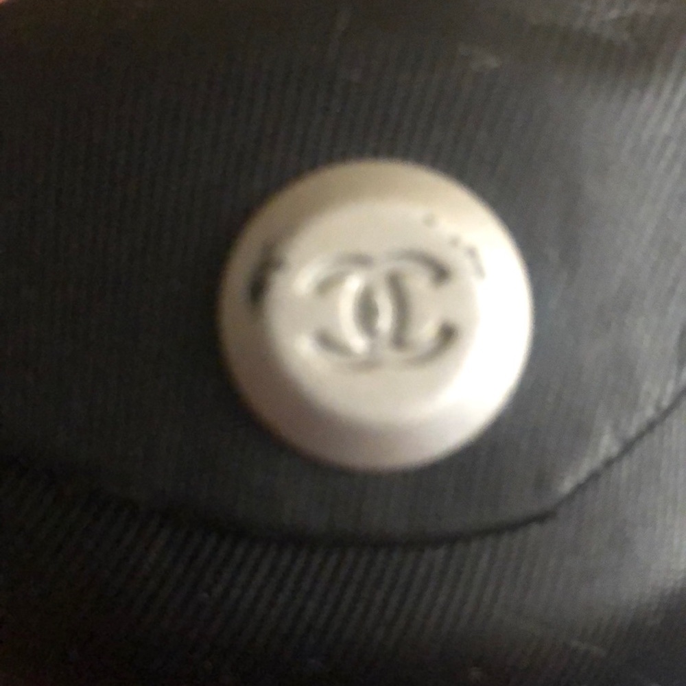 Chanel sparkle shades brown like-new case included - Picture 14 of 16